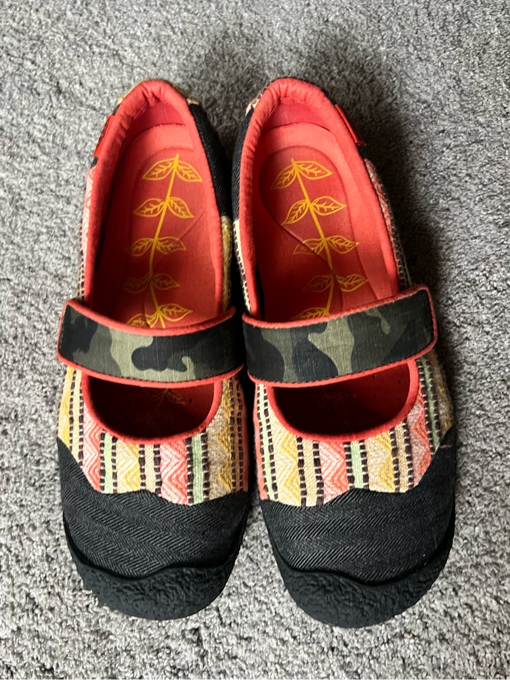 KEEN Women Harvest Mary-Jane Shoes Size 9 Minimalist Comfort Flats WORE ONCE